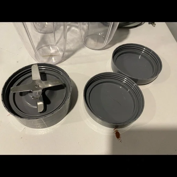 Nutri-Bullet - Picture 2 of 2